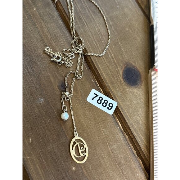 Vintage Avon Gold Pendant Necklace With Initial D & Pearl Charm - Picture 6 of 9